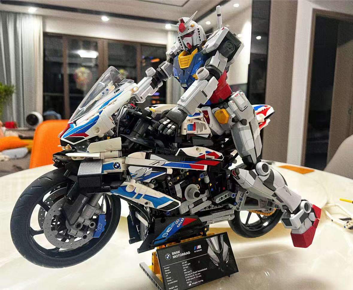 BMW M1000RR Technic Motorcycle Building Blocks